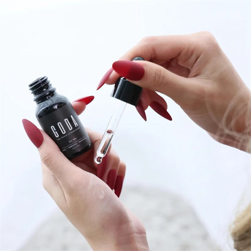 Goda For Her | The compliment-magnet that blends with your natural scent